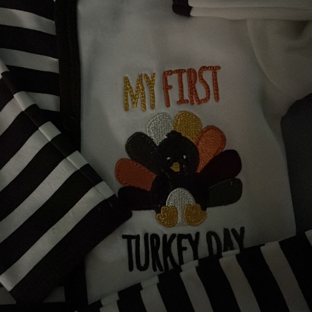 NWT my first turkey day onesie for 6 months - Picture 3 of 5